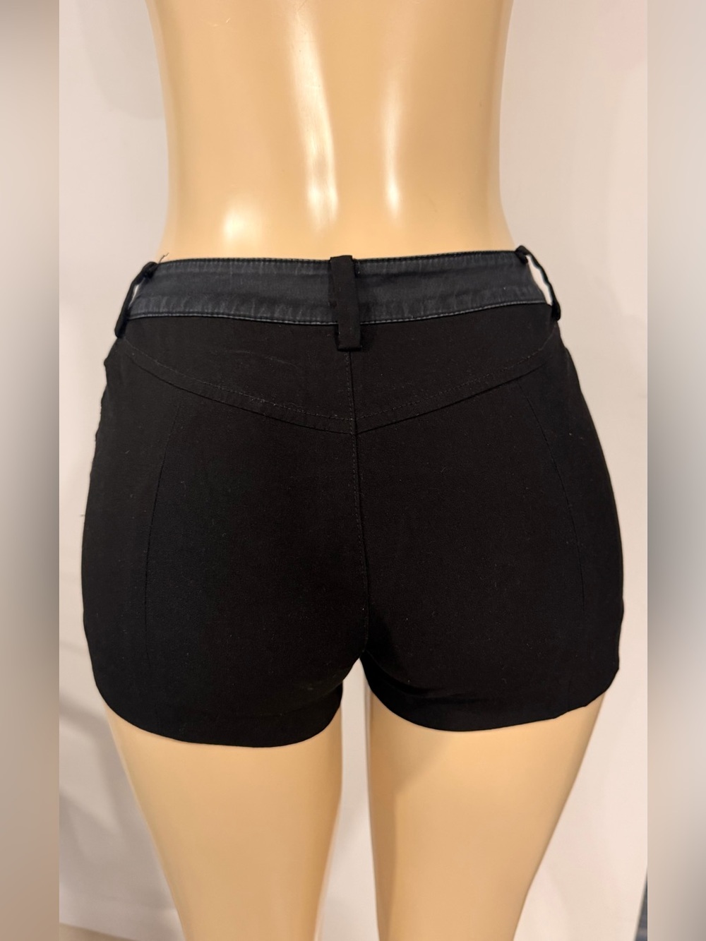 bebe Black Fitted sexy fashion Shorts Y2K